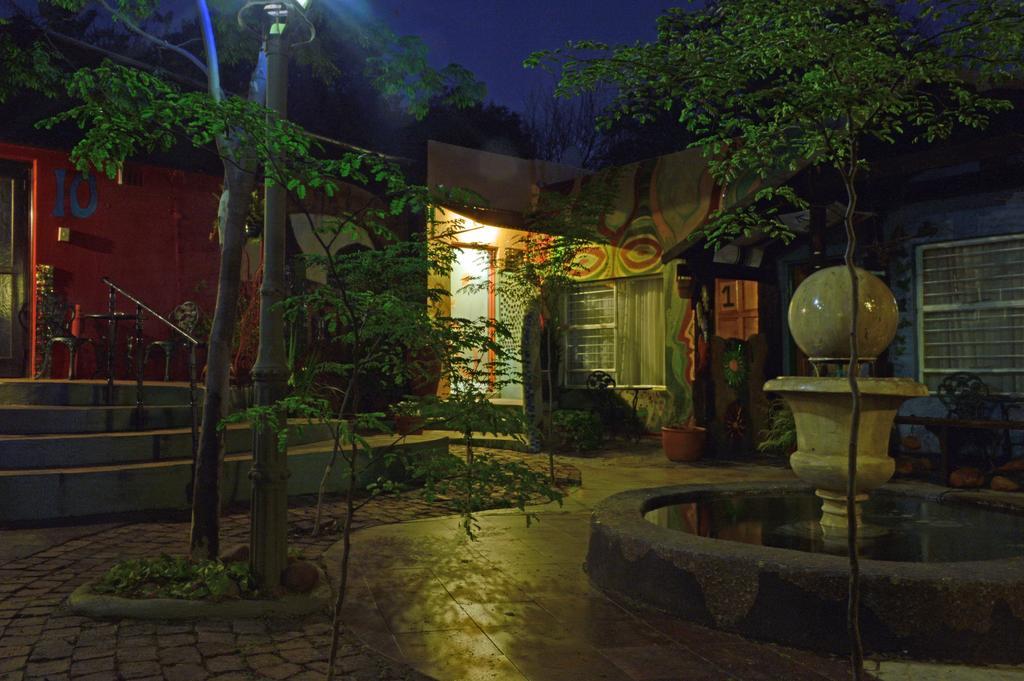 Rabbit Hole Hotel Joanesburgo Exterior foto